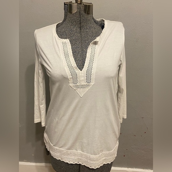 womens tops ralph lauren Small v neck 3/4 sleeve With Lace Accents - Picture 1 of 7